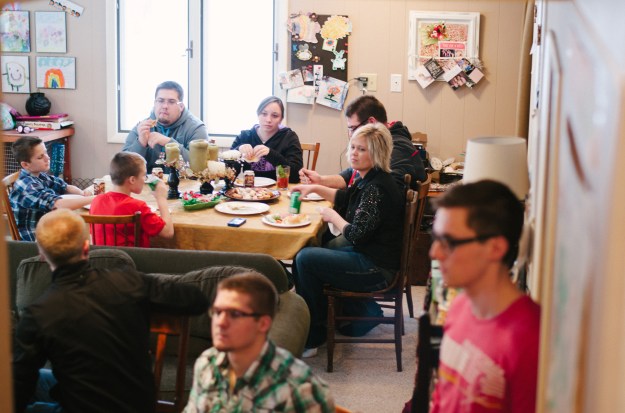 KinkadeChristmas-100